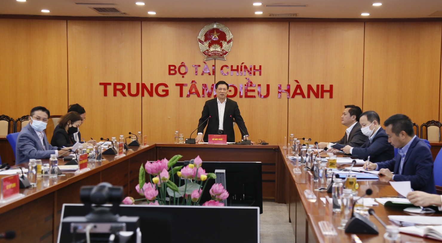 Bộ trưởng Bộ Tài chính Hồ Đức Phớc phát biểu chỉ đạo hội nghị.