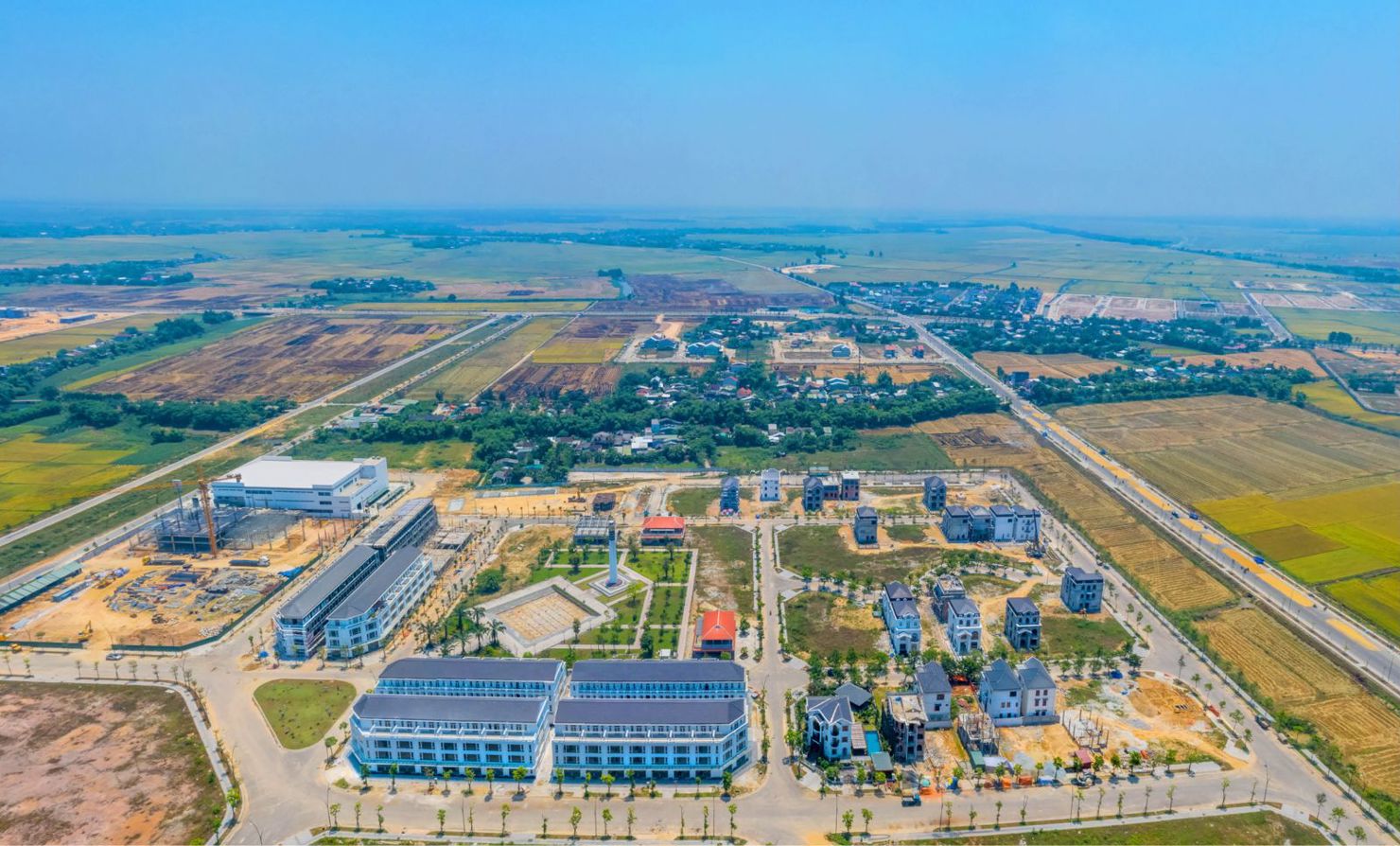 Bức tranh thị trường bất động sản năm 2020 vẫn có nhiều tín hiệu tích cực, nguồn cầu vẫn lớn, giá bất động sản vẫn tăng và một số phân khúc sẽ có cơ hội bứt phá. Nguồn: internet