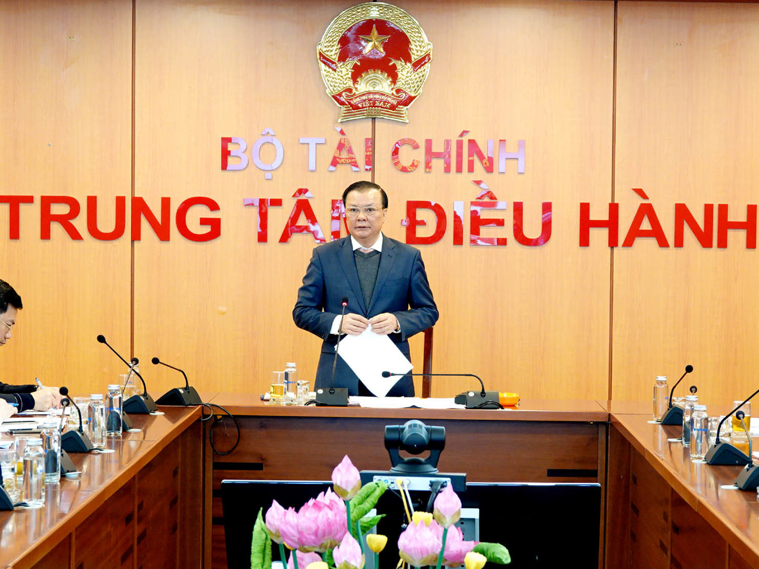 Bộ trưởng Đinh Tiến Dũng phát biểu tại Hội nghị.