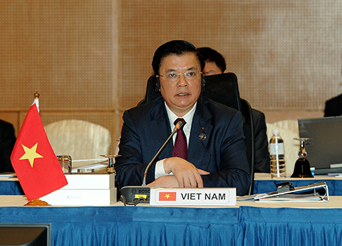  Bộ trưởng Đinh Tiến Dũng tại Hội nghị Tài chính ASEAN lần thứ 19. Nguồn: internet