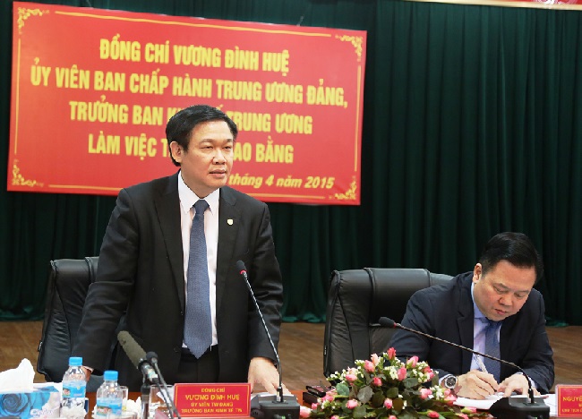 Trưởng Ban Kinh tế TƯ Vương Đình Huệ làm việc với Ban Thường vụ tỉnh Cao Bằng. Nguồn: financeplus.vn