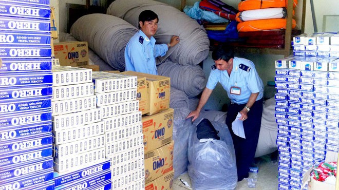 Tăng cường công tác đấu tranh chống buôn lậu thuốc lá.h trang buôn lậu thuốc lá.