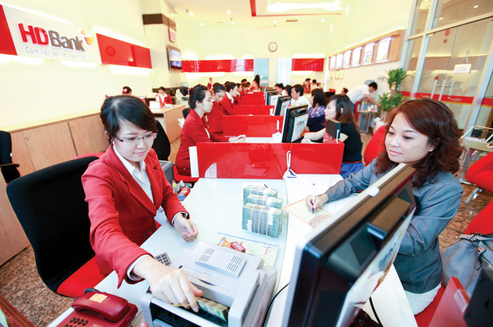 Các ngân hàng vẫn đang đưa ra nhiều lý do “trì hoãn” việc lên sàn. Nguồn: internet