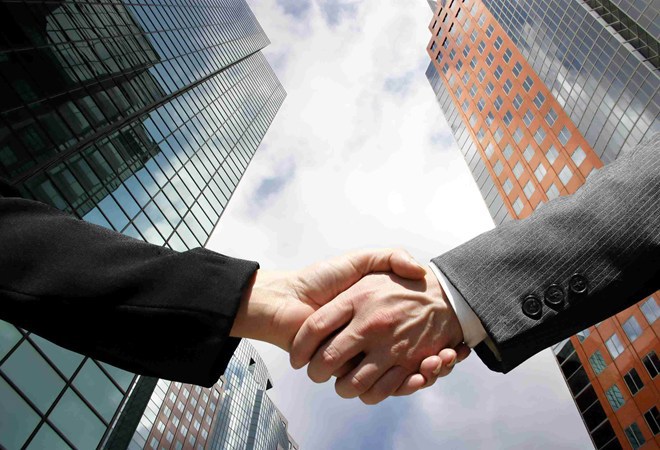 Thị trường M&A địa ốc năm 2015 tiếp tục ghi nhận thêm nhiều thương vụ bất ngờ. Nguồn: internet