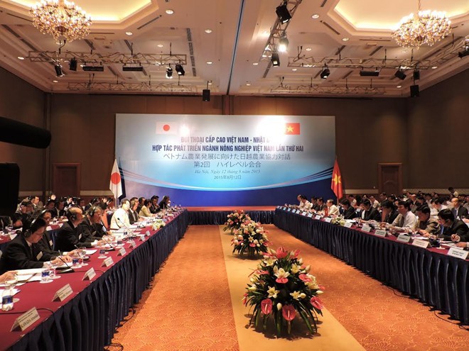 Toàn cảnh Hội nghị. 