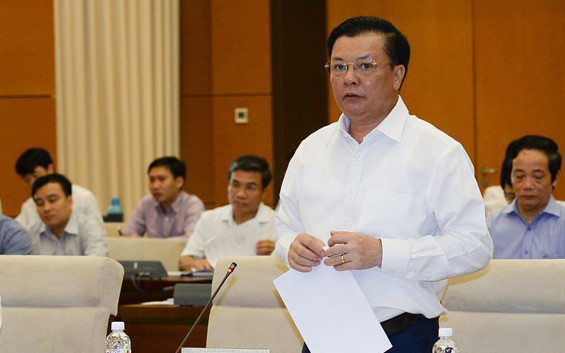 Bộ trưởng Bộ Tài chính Đinh Tiến Dũng đề xuất cần tiết kiệm tối đa chi thường xuyên.