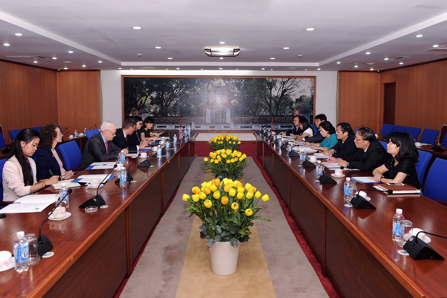 Toàn cảnh buổi làm việc. Nguồn: MOF
