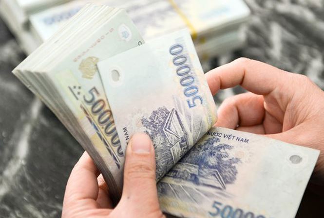 Quốc hội giao Chính phủ thực hiện điều chỉnh mức lương cơ sở từ 1,3 triệu đồng/tháng lên 1,39 triệu đồng/tháng. Nguồn: internet