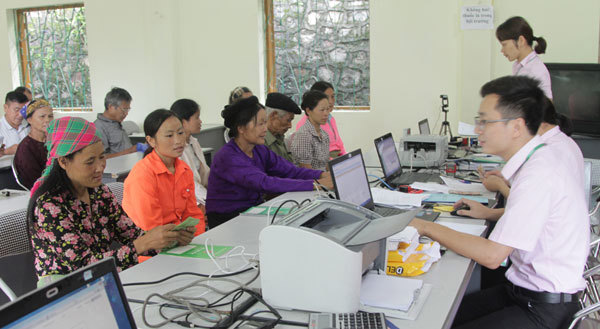 Hộ đồng bào dân tộc thiểu số, hộ nghèo tại các thôn đặc biệt khó khăn thuộc đối tượng được giảm 50% tiền sử dụng đất. Nguồn: internet