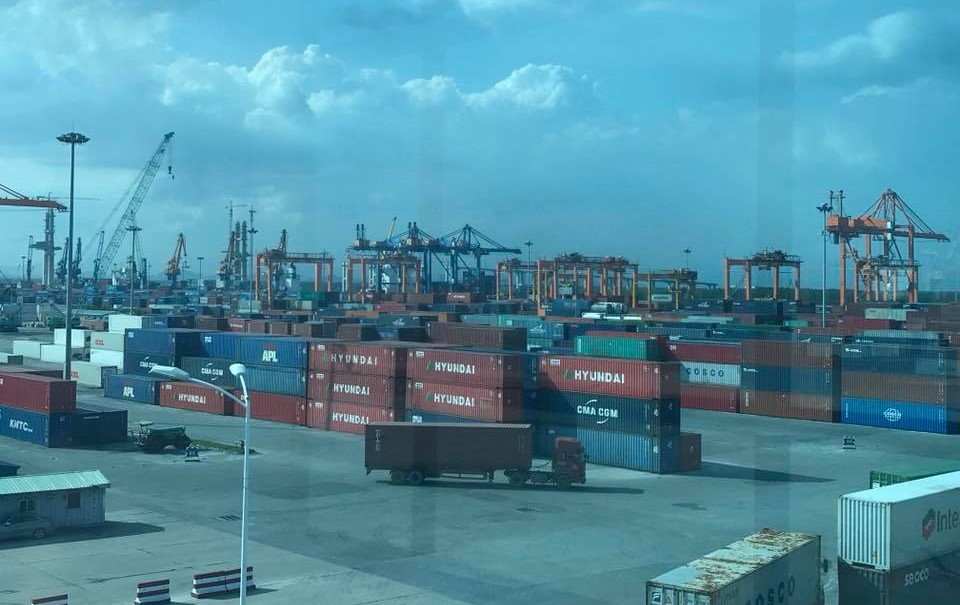 Trung bình có 7.592 tờ khai/01 ngày qua cảng Hải Phòng.