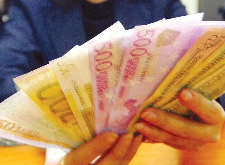   Đồng euro liên tục tăng giá trong cả năm 2017 và tăng rất mạnh suốt 3 tuần đầu năm 2018. Nguồn: internet