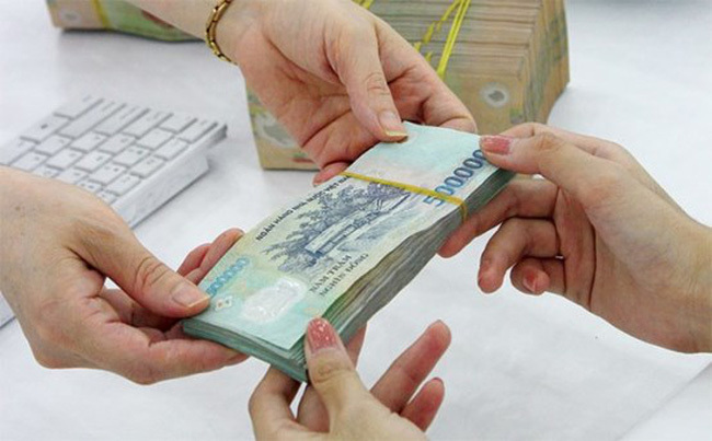Thị trường bất động sản khởi sắc thời gian qua có phần nhờ hỗ trợ vốn từ hệ thống ngân hàng. Nguồn: internet
