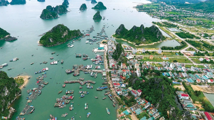 Tại Vân Đồn, vào đầu quý II, thị trường vẫn sôi động ở cả phân khúc đất dự án lẫn đất thổ cư trong dân. Nguồn: internet