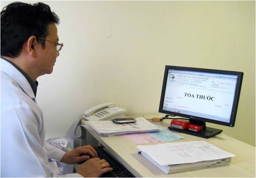 Kê đơn thuốc điện tử sẽ góp phần kiểm soát được tình trạng kê đơn quá nhiều thuốc. Nguồn: internet