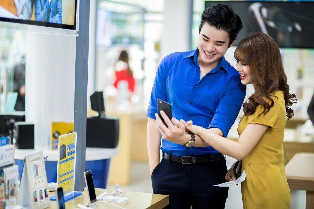 Hầu hết các dòng điện thoại hiện nay đều được hỗ trợ bán trả góp. Nguồn: internet