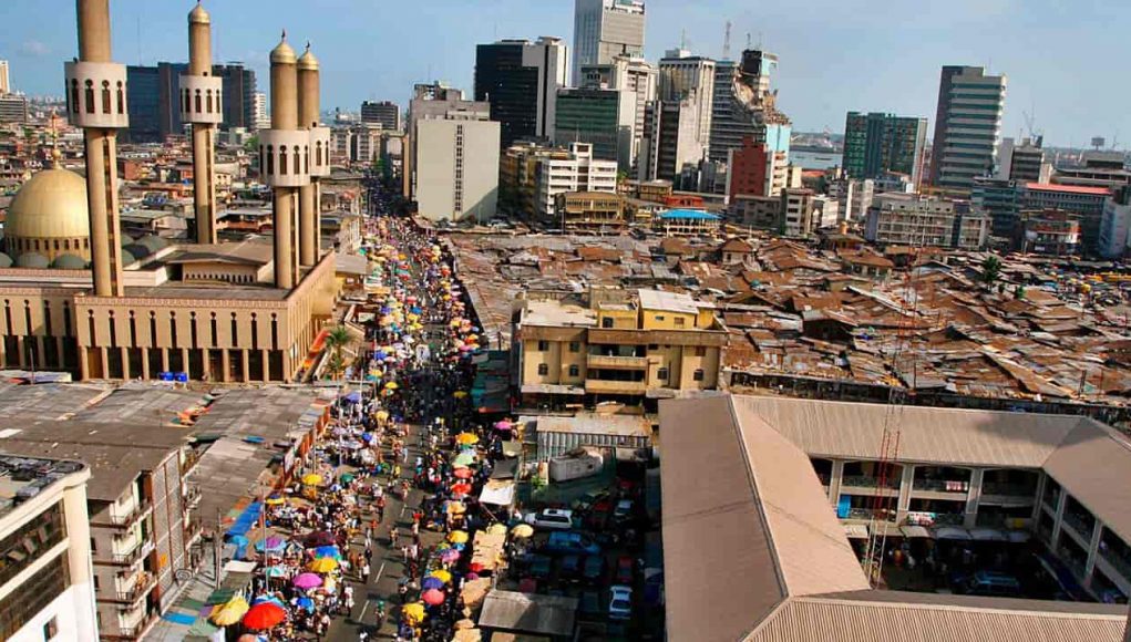 Nigeria là nước sản xuất dầu thô lớn nhất châu Phi và là một trong những nền kinh tế lớn nhất châu lục. Nguồn: internet