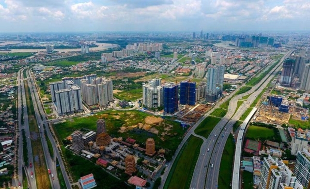 Phân khúc đất nền vẫn tiếp tục được giới đầu tư nhận định sẽ là điểm sáng cho bức tranh chung cuối năm 2018. Nguồn: internet