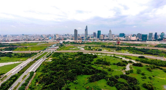Khi thanh toán nợ, người sử dụng đất phải nộp tiền sử dụng đất theo giá đất tại thời điểm cấp Giấy chứng nhận quyền sử dụng đất. Nguồn: internet