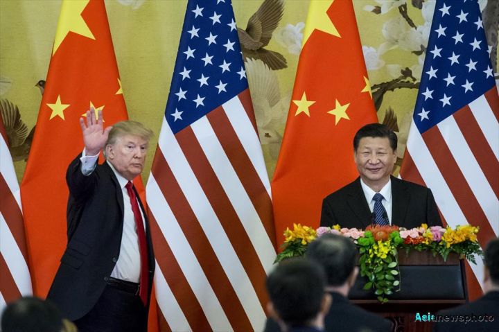 Tổng thống Mỹ Donald Trump (trái) và Chủ tịch Trung Quốc Tập Cận Bình tại một họp báo chung ở Bắc Kinh năm 2017. Ảnh: China Daily