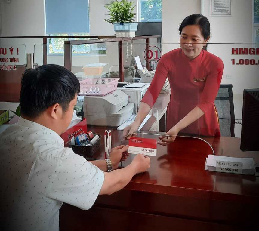 Agribank giảm thiểu các thủ tục trong quá trình giao dịch, tạo điều kiện thuận lợi tối đa cho khách hàng.