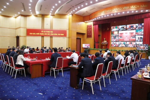 Hội nghị theo hình thức trực tuyến tại điểm cầu Trung ương.