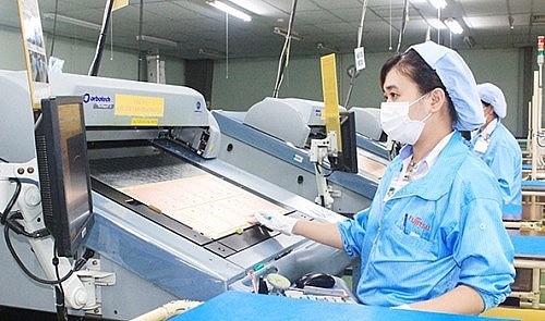 Nên có hỗ trợ về nhà ở, an sinh trong 1 - 2 tháng đầu khi người lao động trở lại làm việc. Ảnh minh họa.