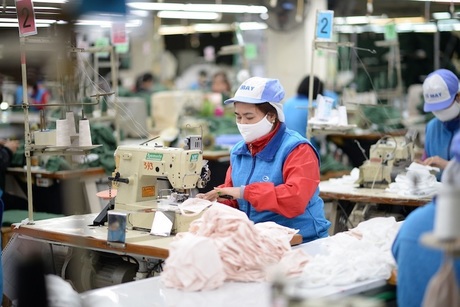 Theo ước tính, nếu dịch Covid-19 kéo dài đến hết năm 2020, sẽ có khoảng 39,3% doanh nghiệp phá sản (VCCI, 2020).