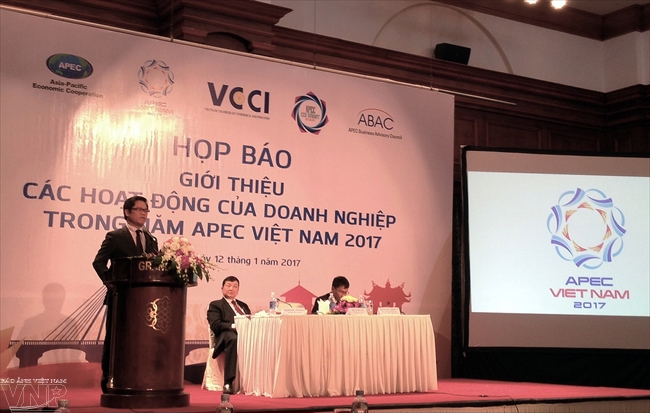 Toàn cảnh buổi họp báo giới thiệu các hoạt động của doanh nghiệp trong năm APEC 2017.