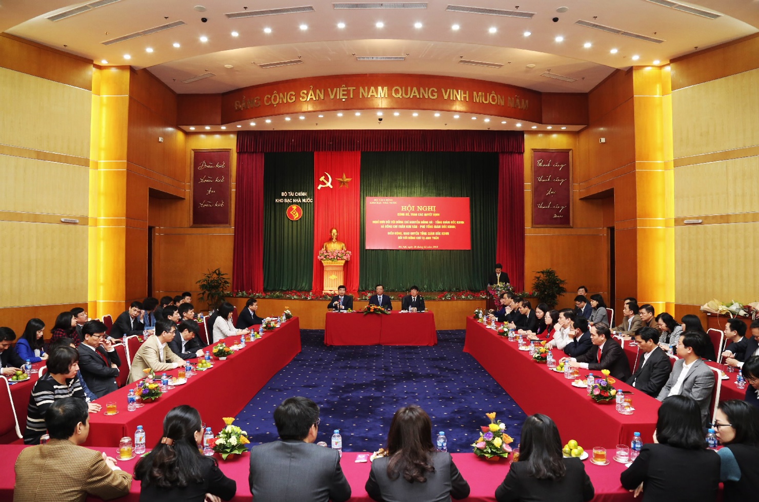 Toàn cảnh hội nghị