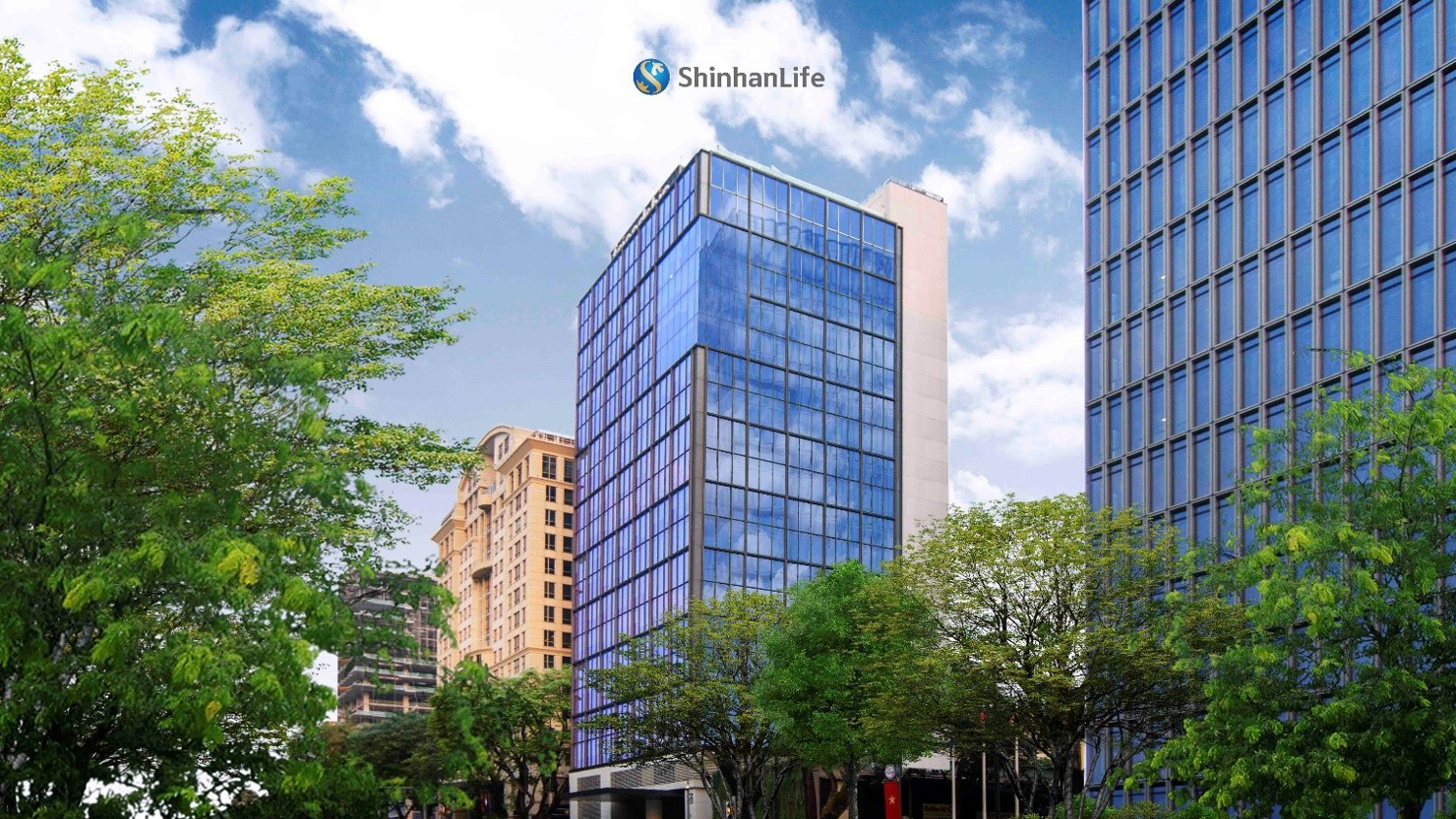Trụ sở ch&iacute;nh của Shinhan Life tại tầng 20, t&ograve;a nh&agrave; Friendship, 31 L&ecirc; Duẩn, phường Bến Ngh&eacute;, quận 1, TP. Hồ Ch&iacute; Minh.