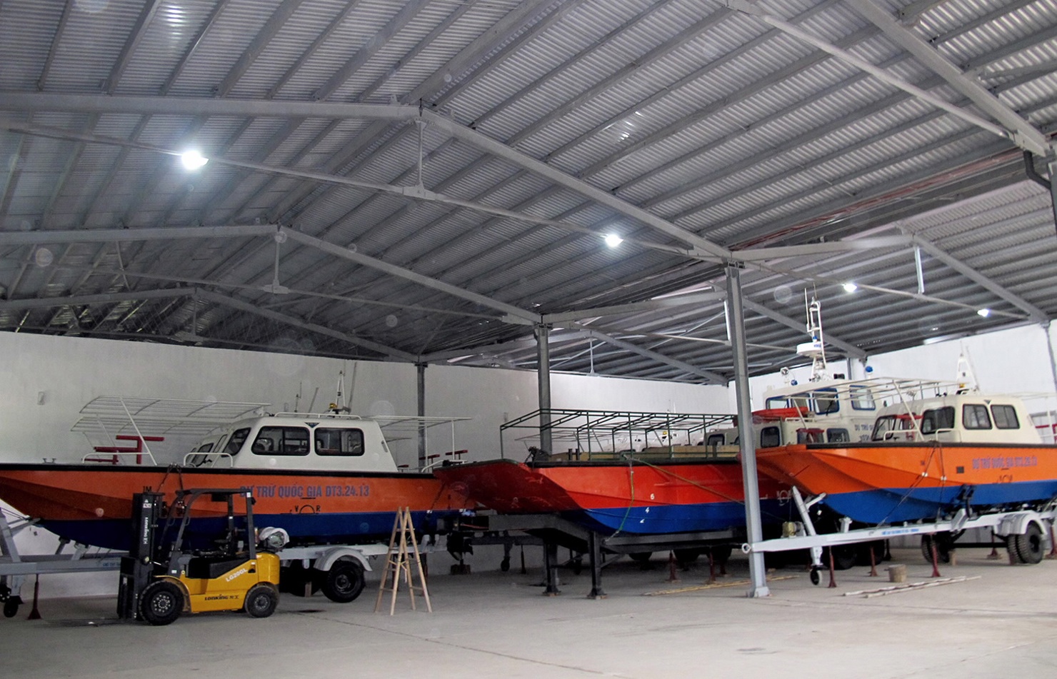 Cần thiết phải sửa đổi, bổ sung quy chuẩn kỹ thuật quốc gia đối với xuồng (tàu) cao tốc DTQG QCVN 08: 2018/BTC để phù hợp với thực tiễn.