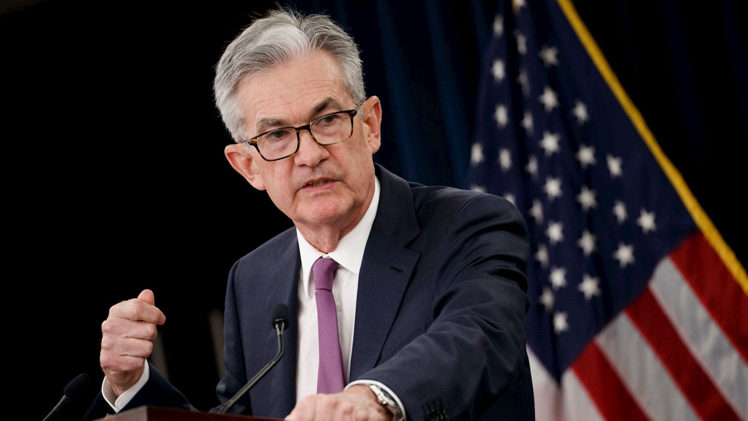 Chủ tịch Fed Jerome Powell tại buổi họp báo sau cuộc họp chính sách tháng 3. Ảnh: EPA.