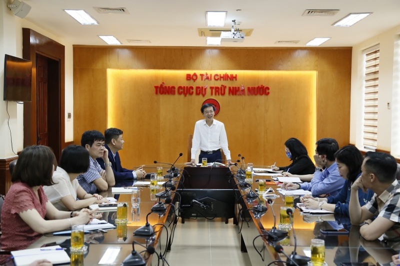 Phó Tổng cục trưởng Tổng cục DTNN La Văn Thịnh phát biểu tại buổi trao Quyết định.
