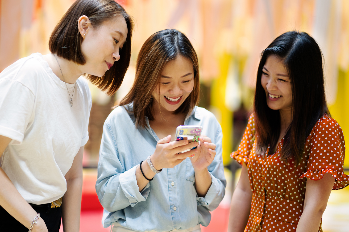 Trong giai đoạn đầu, Traveloka sẽ phân phối sản phẩm FWD Sống khỏe - Bảo hiểm bệnh ung thư.