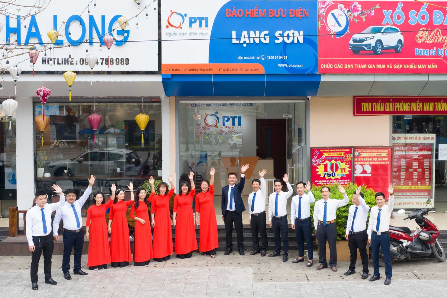 Tập thể cán bộ, nhân viên PTI Lạng Sơn (Ảnh chụp trước thời điểm làn sóng Covid-19 lần thứ ba). Nguồn: PTI
