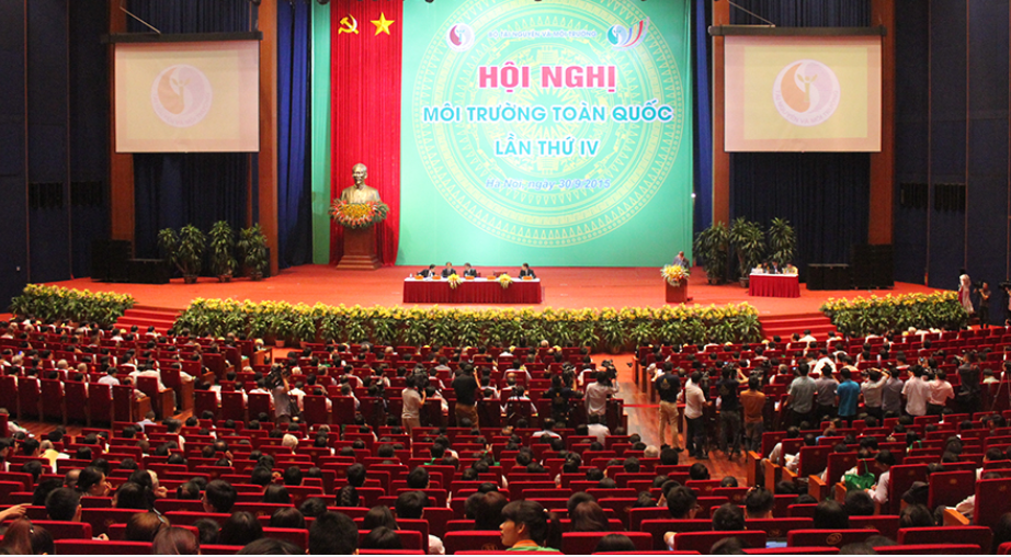 Hội nghị môi trường toàn quốc được tổ chức định kỳ 5 năm một lần.