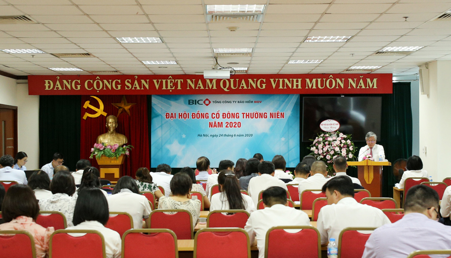 Toàn cảnh Đại hội đồng cổ đông thường niên năm 2020 của BIC.