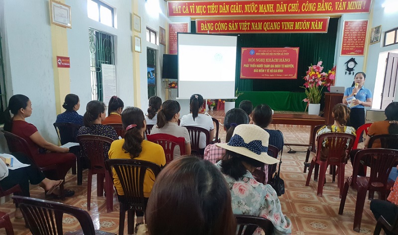Mô hình truyền thông về BHXH, BHYT hộ gia đình phát huy hiệu quả ở xã Mai Thủy, huyện Lệ Thủy (tỉnh Quảng Bình). 