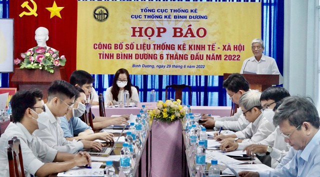 Cục Thống kê tỉnh Bình Dương tổ chức buổi Họp báo công bố số liệu thống kê kinh tế-xã hội tỉnh Bình Dương 6 tháng đầu năm 2022.