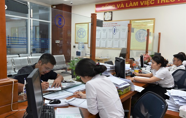 Để đáp ứng yêu cầu xây dựng Chính phủ điện tử trong thời kỳ cuộc Cách mạng công nghiệp 4.0, trong những năm gần đây, BHXH Việt Nam đã đẩy mạnh ứng dụng công nghệ thông tin vào hoạt động nghiệp vụ để đảm bảo quyền lợi cho người tham gia BHXH.