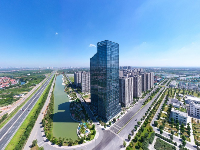 Cen Hà Nội hiện là đại lý cấp Platinum của Vinhomes.