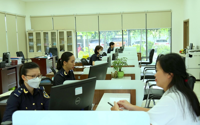 8 tháng năm 2022, Hải quan Quảng Ninh thu ngân sách đạt 9.873 tỷ đồng, tăng 57% so với cùng kỳ 2021.