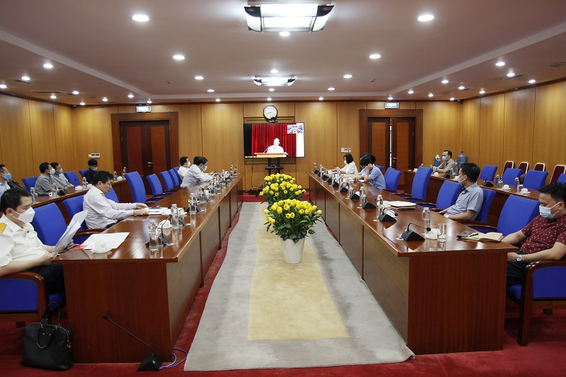 Các đại biểu tham dự Hội nghị tại điểm cầu Bộ Tài chính.