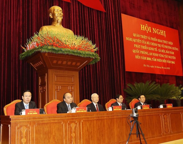 Tổng Bí thư Nguyễn Phú Trọng, Chủ tịch Nước Nguyễn Xuân Phúc, Thủ tướng Chính phủ Phạm Minh Chính, Chủ tịch Quốc hội Vương Đình Huệ và Thường trực Ban Bí thư Võ Văn Thưởng chủ trì hội nghị.