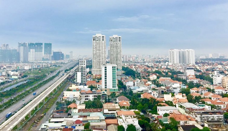 Chỉ tiêu diện tích nhà ở bình quân đầu người của TP.HCM đến năm 2025 là 23,5 m2/người (tính đến cuối tháng 6/2021, diện tích nhà ở bình quân đầu người của thành phố đạt 20,65m2/người). Ảnh minh họa.