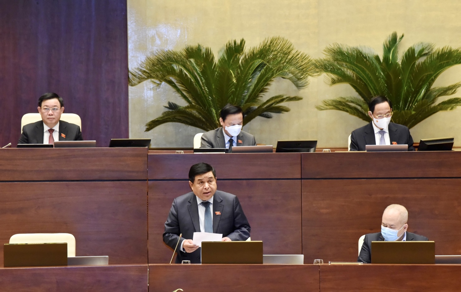 Bộ trưởng Bộ KH&ĐT Nguyễn Chí Dũng: Các gói kích thích kinh tế phải đúng trọng tâm, hiệu quả, kịp thời. Ảnh: VGP/Nhật Bắc.