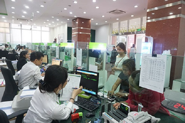 Sửa quy định về mạng lưới hoạt động của ngân hàng thương mại.