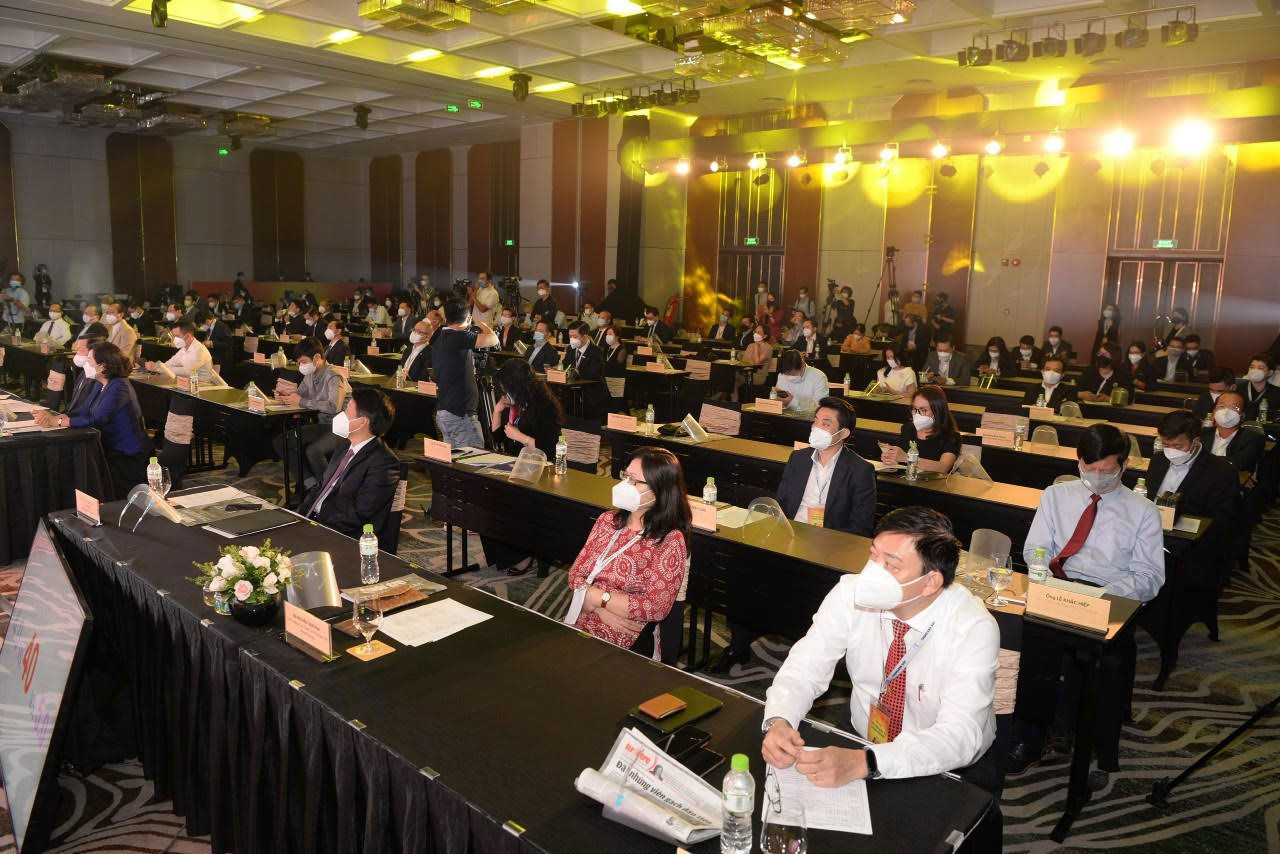 Các đại biểu tham dự tại Hội thảo.