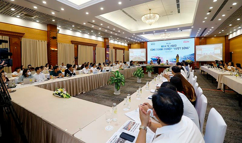Toàn cảnh Diễn đàn.