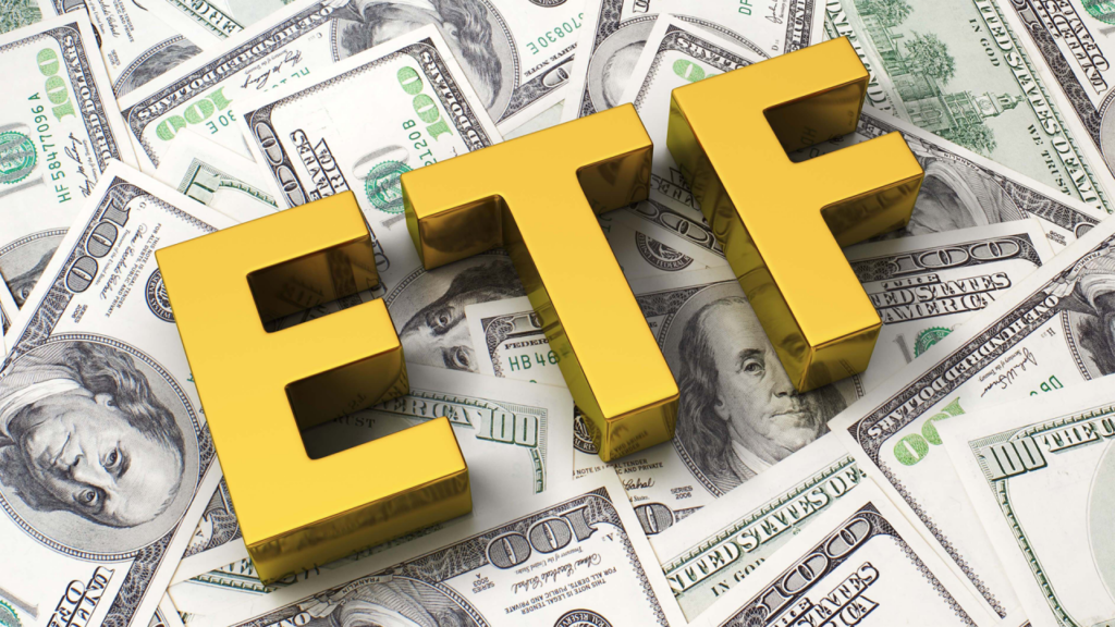 Sự xuất hiện của các quỹ mở, quỹ ETF có thể coi là một bước ngoặt trong sự phát triển của quản lý quỹ đầu tư chứng khoán.